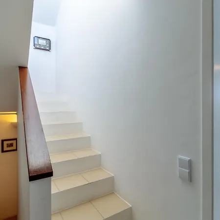Appartamento Schoenes Reihenhaus Casa Azul Mit Meerblick Und Gemeinschaftspool